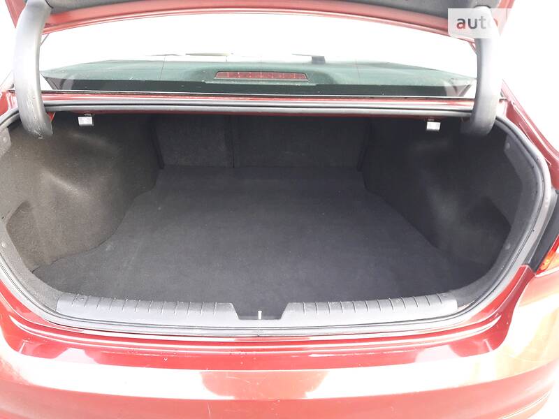 Седан Hyundai Sonata 2014 в Киеве фото 16 Седан Hyundai Sonata 2014 в Киеве