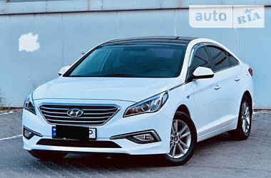 Седан Hyundai Sonata 2016 в Одессе