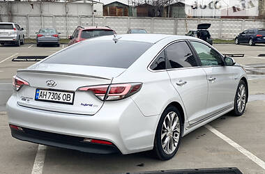 Седан Hyundai Sonata 2015 в Киеве