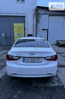 Седан Hyundai Sonata 2014 в Киеве