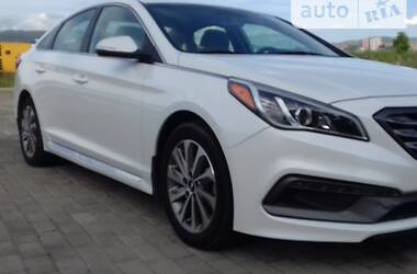 Седан Hyundai Sonata 2016 в Мариуполе