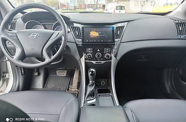 Седан Hyundai Sonata 2014 в Киеве