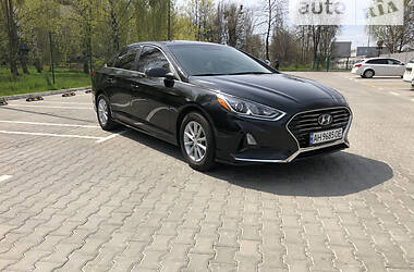 Седан Hyundai Sonata 2017 в Киеве