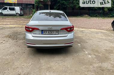 Седан Hyundai Sonata 2015 в 
