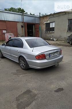 Седан Hyundai Sonata 2005 в Киеве