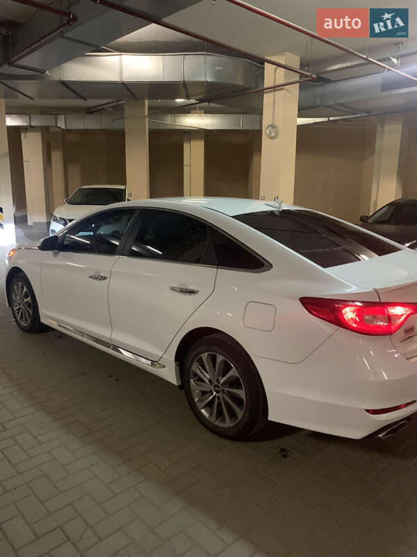 Седан Hyundai Sonata 2014 в Одессе