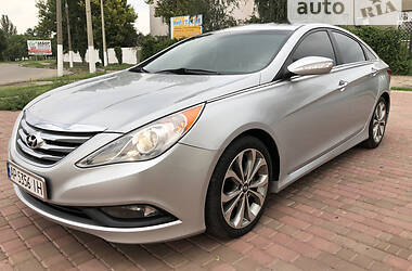 Седан Hyundai Sonata 2013 в Мелитополе