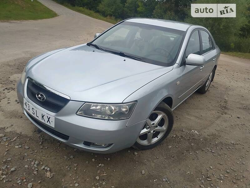 Hyundai Sonata