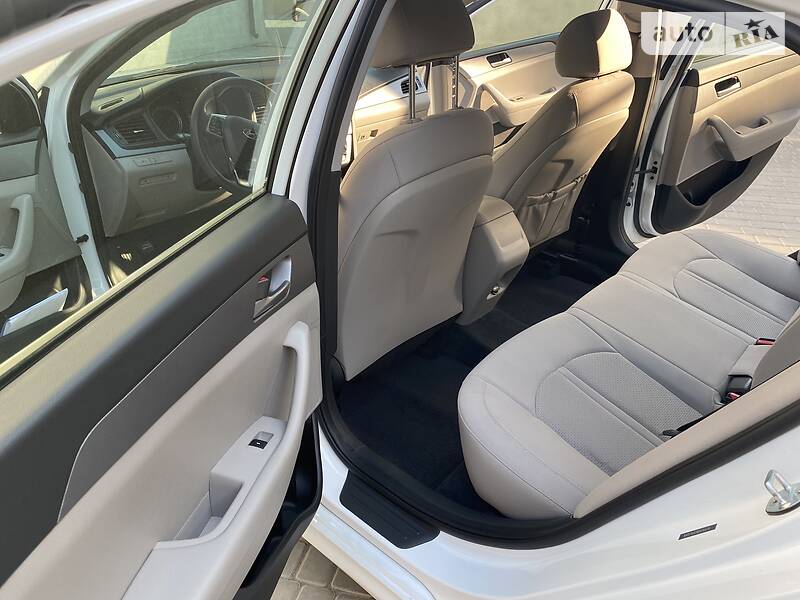 Седан Hyundai Sonata 2019 в Миколаєві