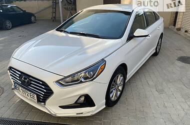 Седан Hyundai Sonata 2019 в Николаеве