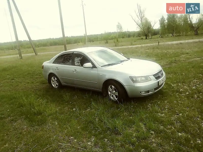 Hyundai Sonata