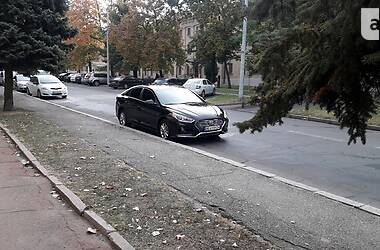 Седан Hyundai Sonata 2017 в Николаеве