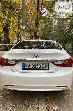 Седан Hyundai Sonata 2014 в Николаеве