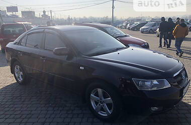 Седан Hyundai Sonata 2007 в Чернівцях