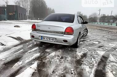 Седан Hyundai Sonata 1999 в Демидовке