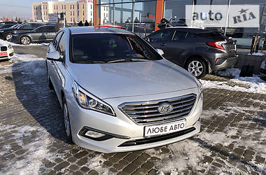 Седан Hyundai Sonata 2015 в Львове