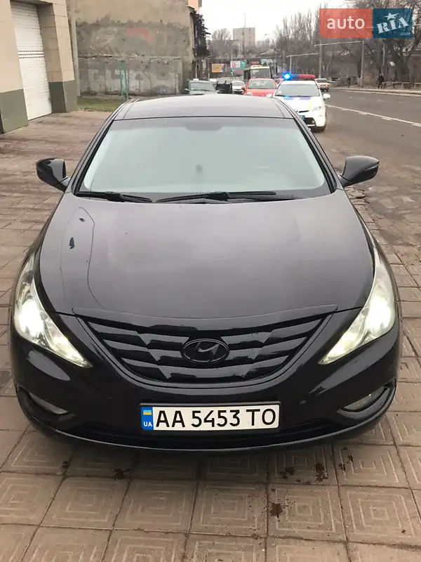 Hyundai Sonata