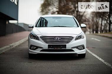Седан Hyundai Sonata 2017 в Киеве