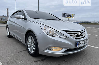 Седан Hyundai Sonata 2010 в Одессе