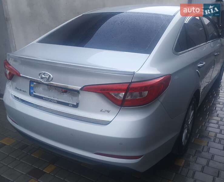 Седан Hyundai Sonata 2015 в Херсоні