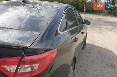 Седан Hyundai Sonata 2015 в 