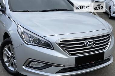 Седан Hyundai Sonata 2016 в Киеве