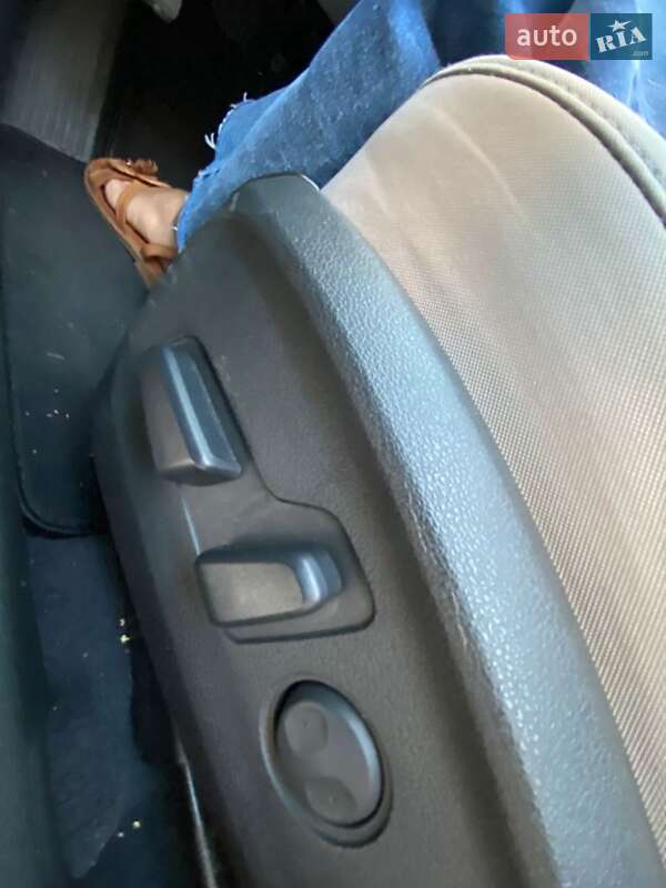 Седан Hyundai Sonata 2014 в Черновцах