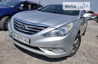 Седан Hyundai Sonata 2013 в Ровно