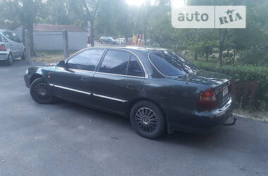 Седан Hyundai Sonata 1998 в Киеве