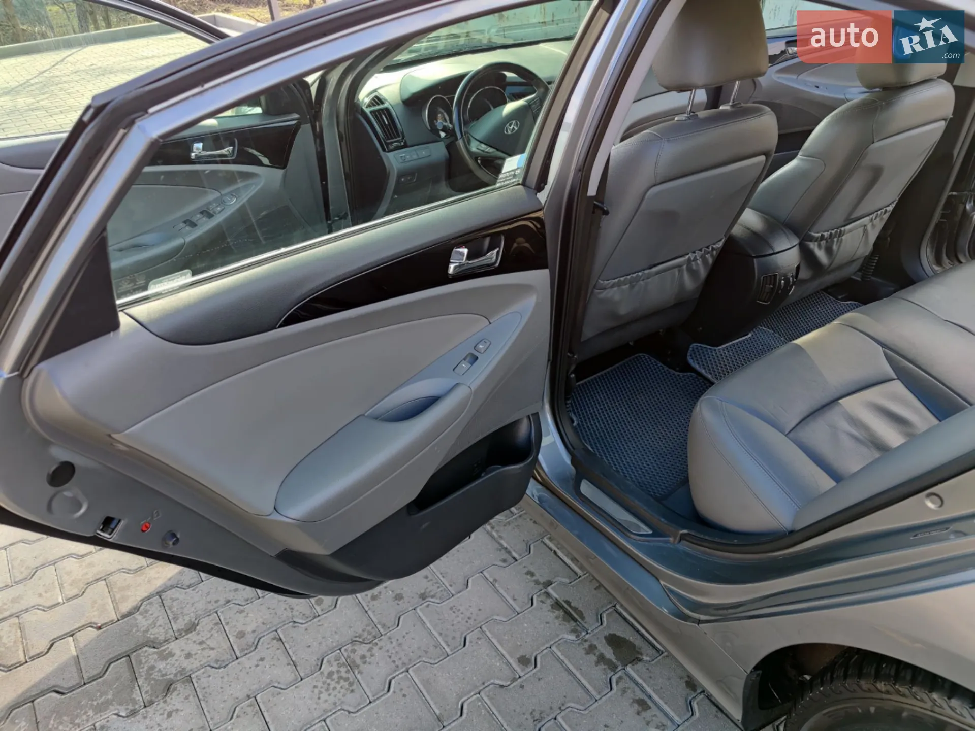 2012 Hyundai Sonata - мініатюра 18