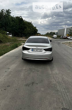 Седан Hyundai Sonata 2012 в Одессе