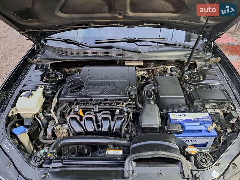 Седан Hyundai Sonata 2008 в Роздільній