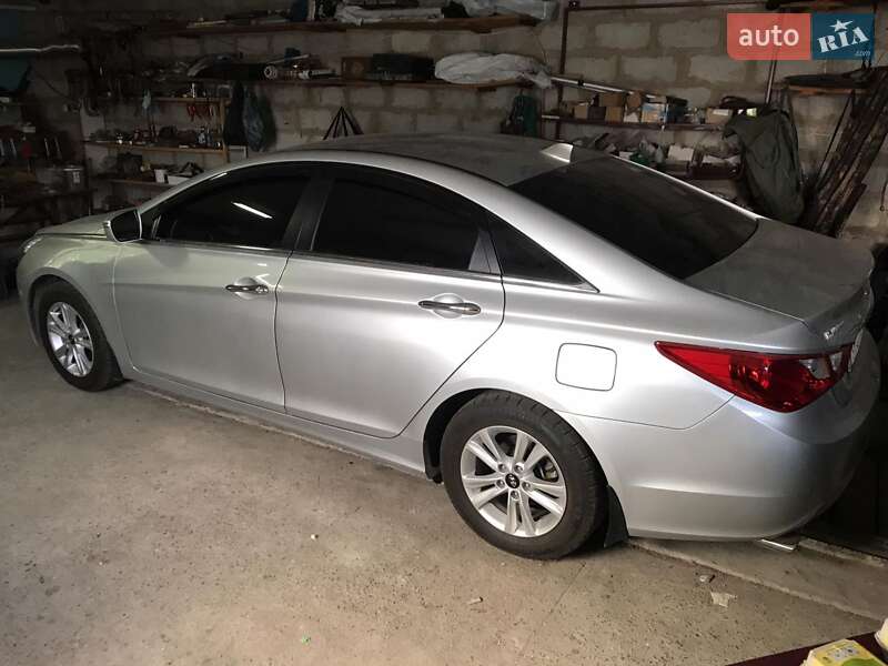 Седан Hyundai Sonata 2010 в Запоріжжі