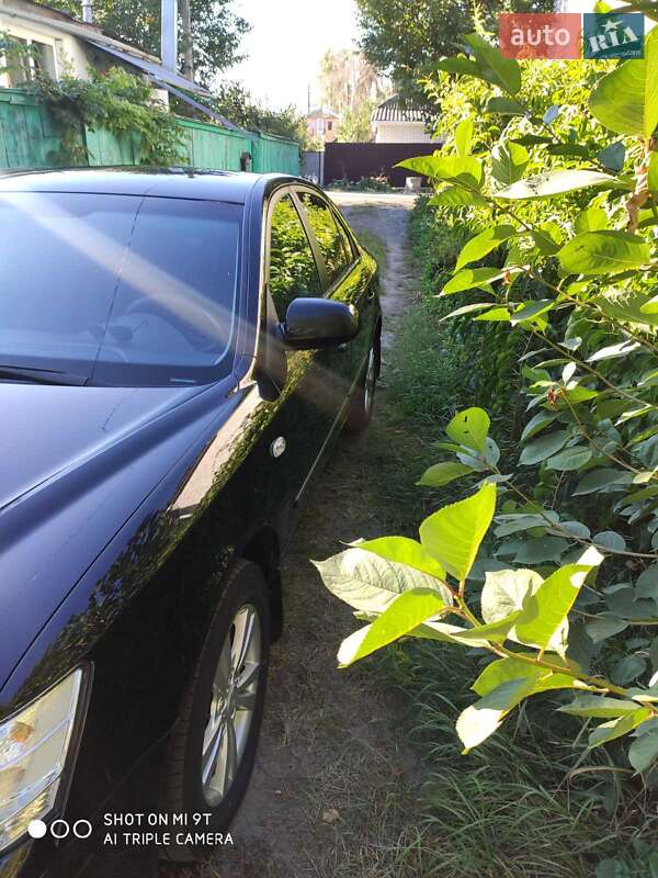 Седан Hyundai Sonata 2008 в Києві