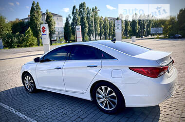 Седан Hyundai Sonata 2013 в Павлограді