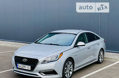 Седан Hyundai Sonata 2015 в 