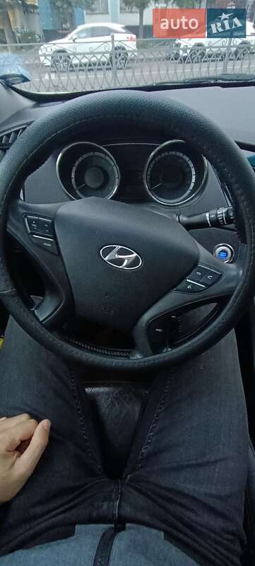 Седан Hyundai Sonata 2009 в Ровно фото 3 Седан Hyundai Sonata 2009 в Ровно
