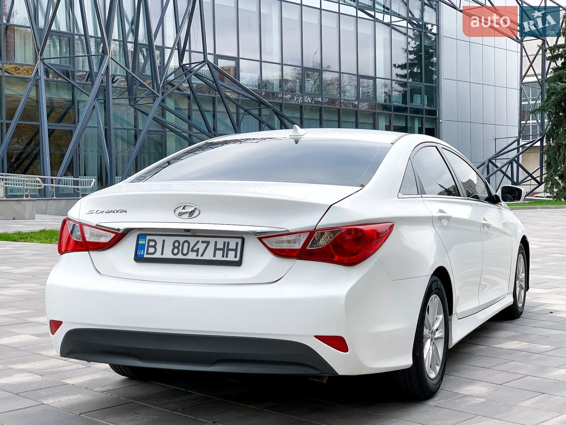 2014 Hyundai Sonata - мініатюра 15