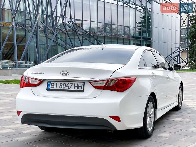 Седан Hyundai Sonata 2014 в Полтаві