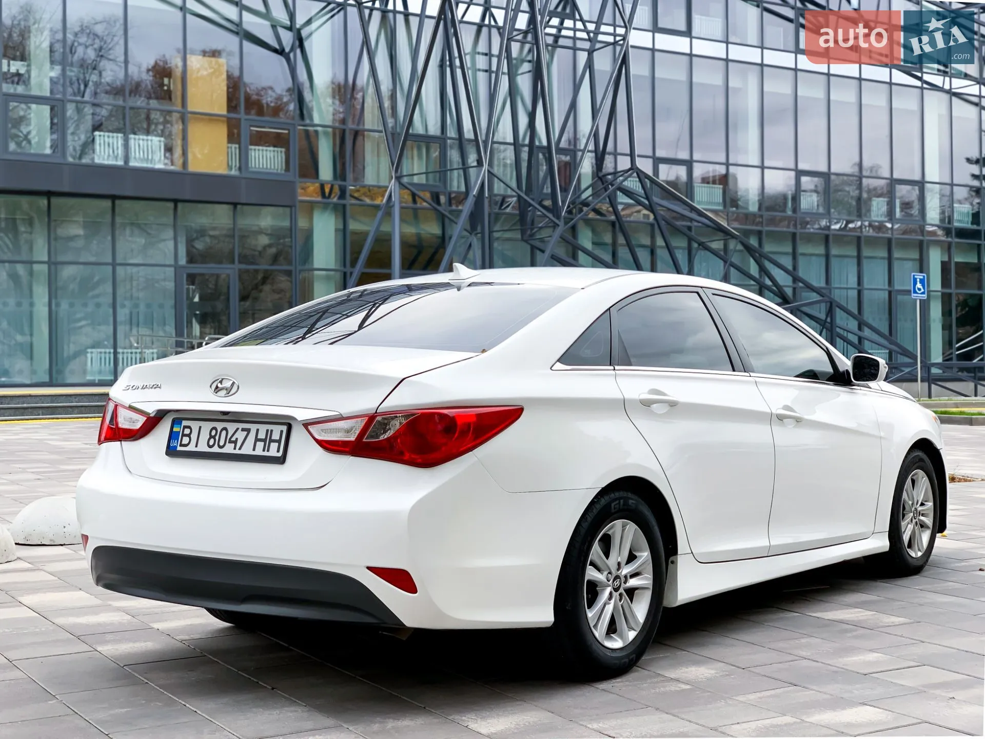 2014 Hyundai Sonata - мініатюра 14