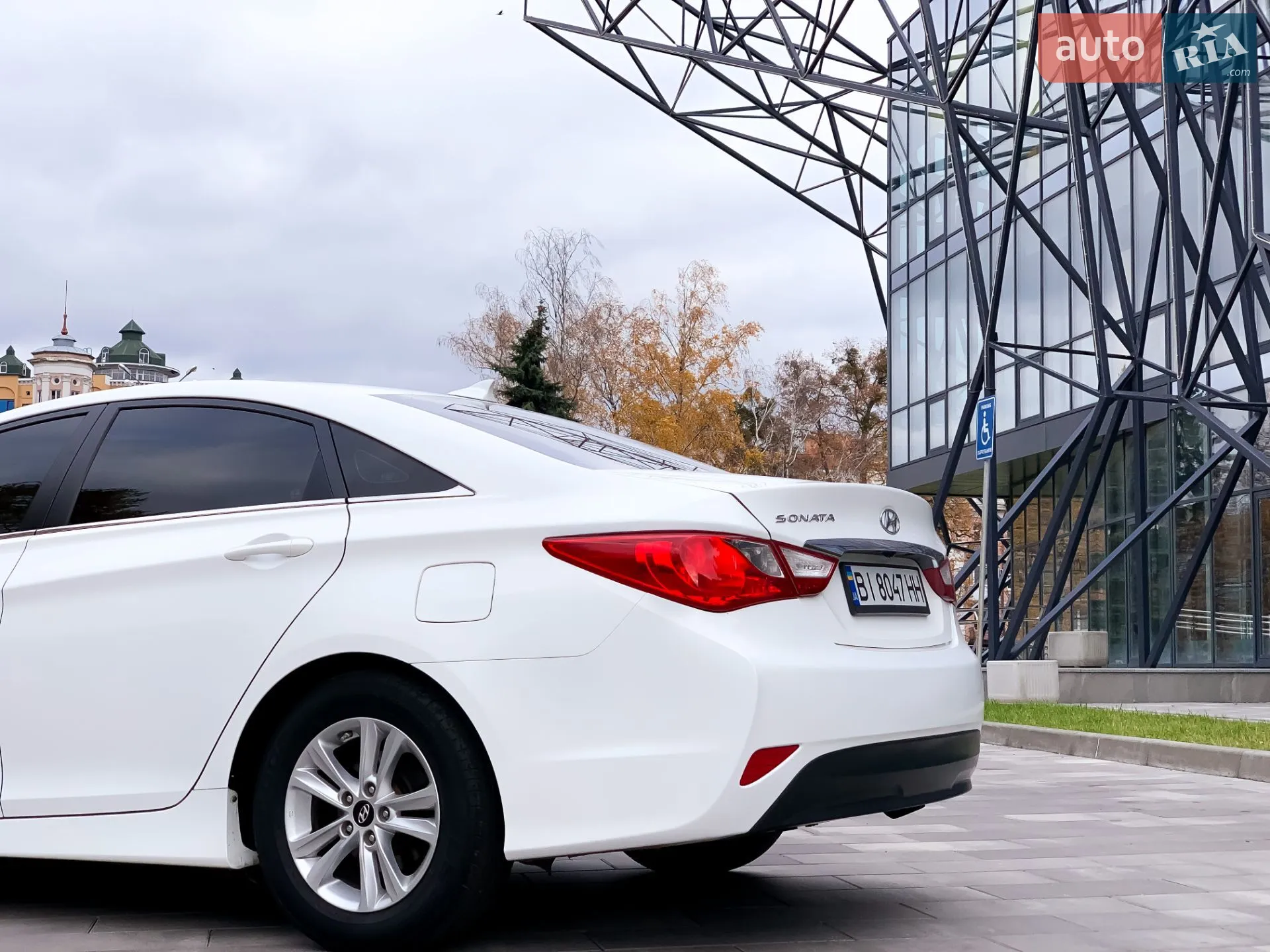 2014 Hyundai Sonata - мініатюра 12