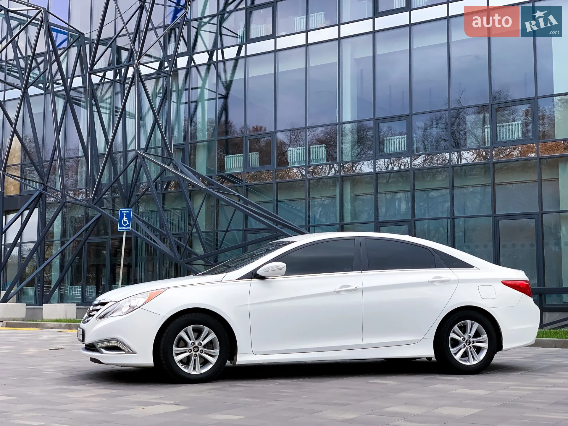 2014 Hyundai Sonata - мініатюра 9