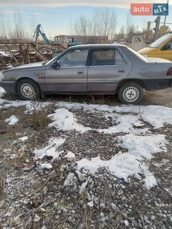 Hyundai Sonata 1992