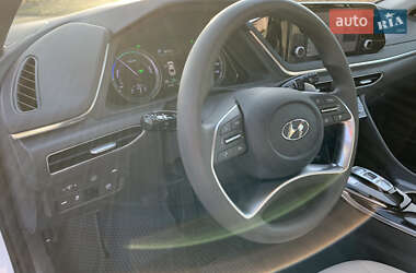 Седан Hyundai Sonata 2021 в 