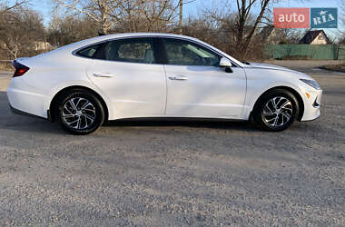 Седан Hyundai Sonata 2021 в 