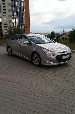 Hyundai Sonata 2013