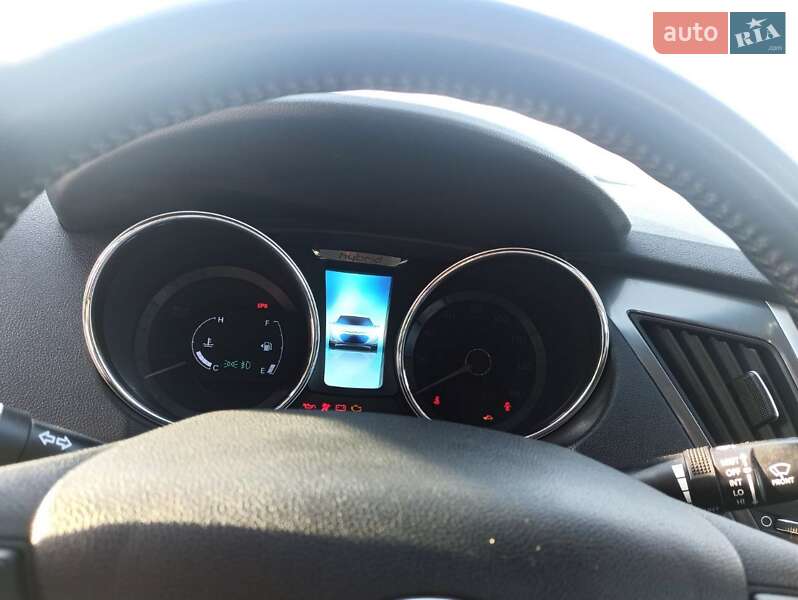 Седан Hyundai Sonata 2013 в Івано-Франківську