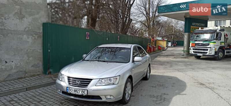 Hyundai Sonata 2009