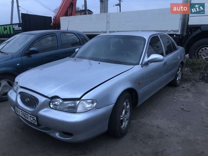 Седан Hyundai Sonata 1998 в Березані