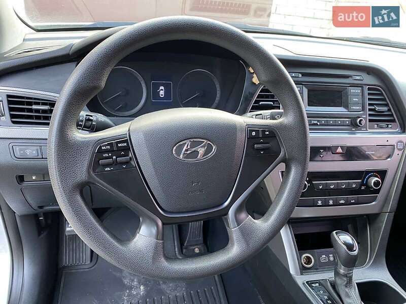 Седан Hyundai Sonata 2016 в Дніпрі